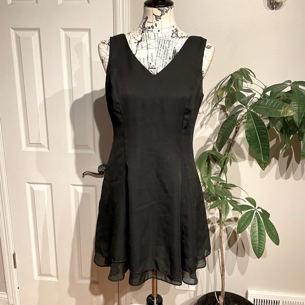 🎯Vintage CDC Y2k Chiffon Overlay LBD 90s Flare flowy goth minimalist Dress S